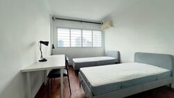 Blk 216 Jurong East Street 21 (Jurong East), HDB Executive #577147541